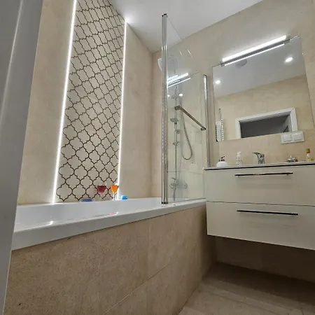 Teczowy Appartement *